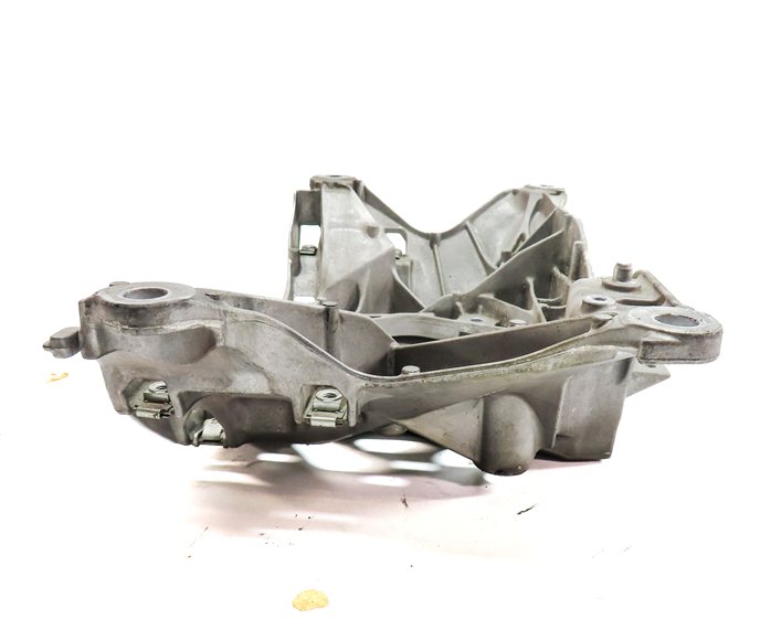 Thumbnail 6: 2017 AUDI Q7 (4M) 3.0L SUPER (CREC) AUTOMATIC TRANSMISSION CROSSMEMBER MOUNT