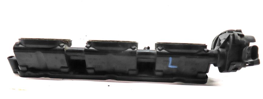 Thumbnail 5: 16-19 AUDI A6 A7 A8 Q7 C7 4M 3.0L SUPER CREC LEFT LOWER INTAKE MANIFOLD DIFFUSER