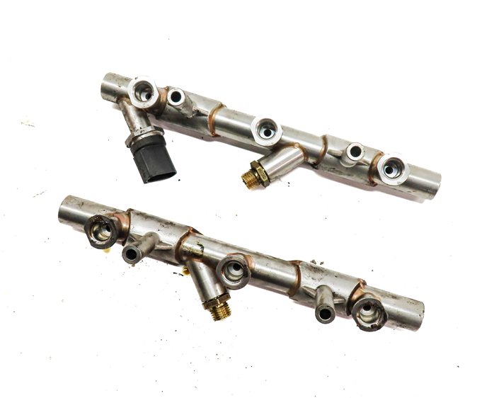 Thumbnail 2: 2017 AUDI Q7 (4M) 3.0L SUPER (CREC) ENGINE FUEL INJECTOR RAIL SET/2