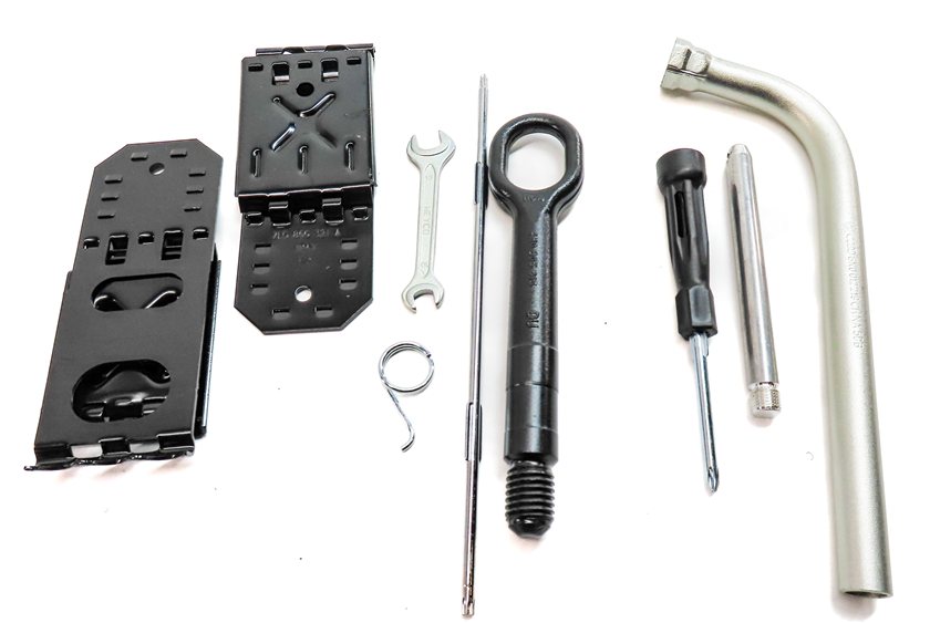 Thumbnail 2: 2017 AUDI Q7 (4M) EMERGENCY ROADSIDE SPARE TIRE TOOL KIT SET/10 w/ CASE