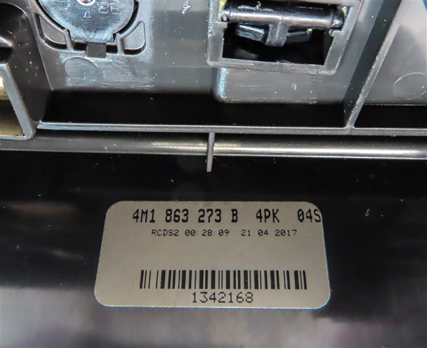 Thumbnail 7: 2017 AUDI Q7 (4M) FRONT CENTER CONSOLE ASHTRAY 12V POWER OUTLET ASSEMBLY