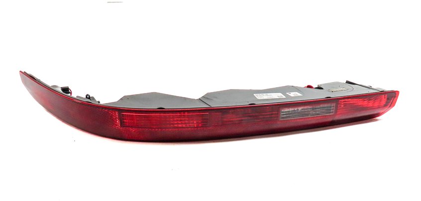 Thumbnail 2: 2017-2020 AUDI Q7 (4M) RIGHT PASSENGER REAR LOWER BUMPER TAILLIGHT LIGHT LAMP