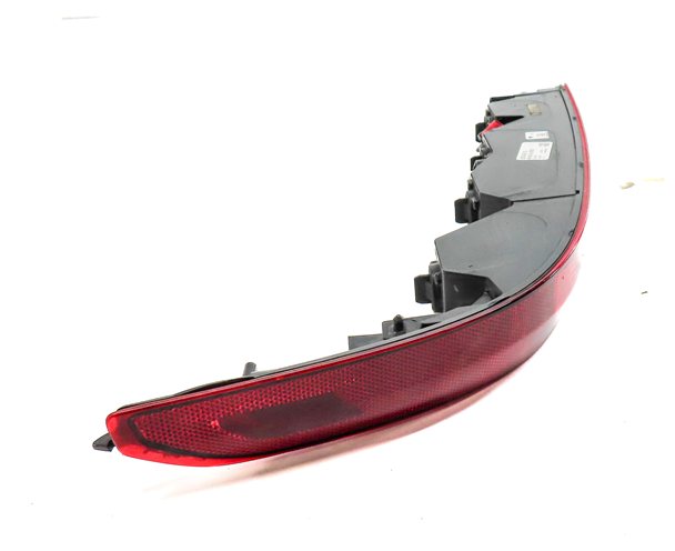 Thumbnail 4: 2017-2020 AUDI Q7 (4M) RIGHT PASSENGER REAR LOWER BUMPER TAILLIGHT LIGHT LAMP