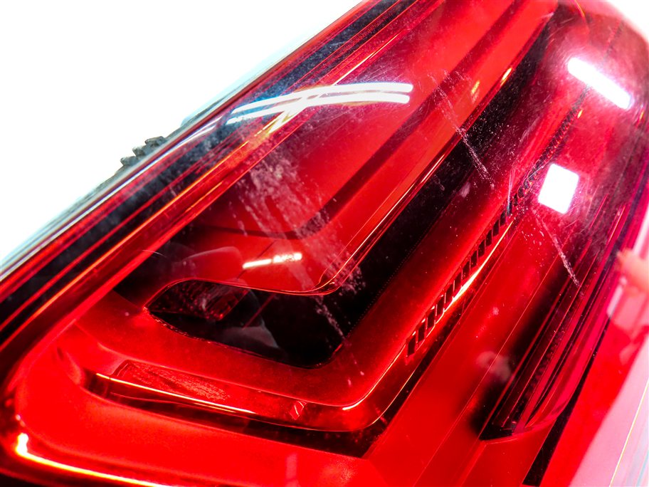 Thumbnail 9: 17-19 AUDI Q7 (4M) REAR RIGHT PASSENGER TRUNK TAILLIGHT LED BRAKE LIGHT LAMP