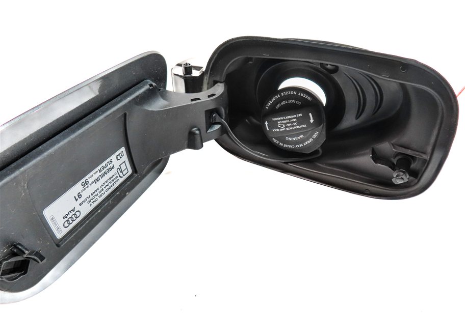 Thumbnail 3: 2017-2022 AUDI Q7 (4M) FUEL TANK DOOR TRIM w/ HOUSING & GAS CAP (Gray)