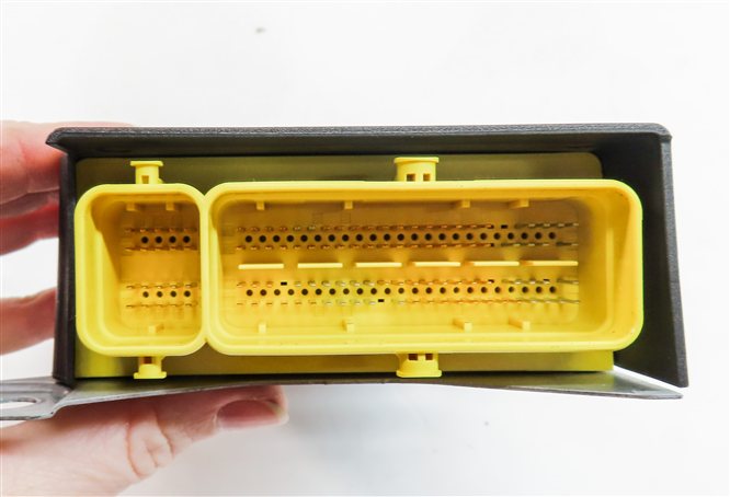 Thumbnail 6: 2017-2020 AUDI Q7 (4M) SRS BAG CONTROL MODULE