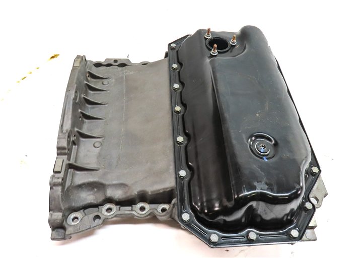 Thumbnail 4: 17-19 AUDI Q7 4M 3.0L SUPER CREC ENGINE UPPER & LOWER OIL FLUID PAN w/ PLUG