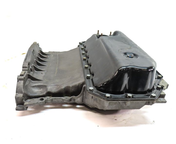 Thumbnail 5: 17-19 AUDI Q7 4M 3.0L SUPER CREC ENGINE UPPER & LOWER OIL FLUID PAN w/ PLUG