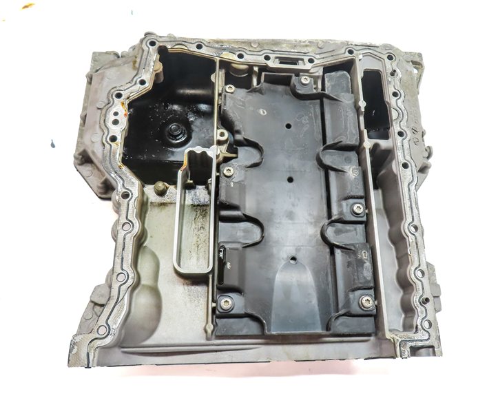Thumbnail 8: 17-19 AUDI Q7 4M 3.0L SUPER CREC ENGINE UPPER & LOWER OIL FLUID PAN w/ PLUG