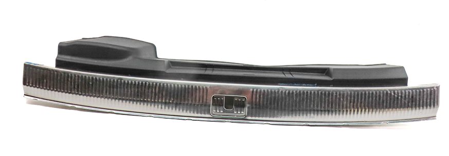 2017 AUDI Q7 (4M) REAR TRUNK LIFTGATE HATCH CARGO FLOOR SILL TRIM (CHROME)
