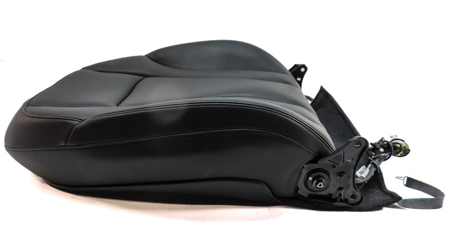 Thumbnail 2: 2017 AUDI Q7 (4M) FRONT RIGHT UPPER MEMORY SEAT CUSHION w/HEAT VENT (Black)
