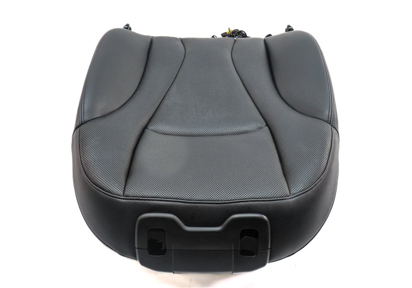 Thumbnail 4: 2017 AUDI Q7 (4M) FRONT RIGHT UPPER MEMORY SEAT CUSHION w/HEAT VENT (Black)