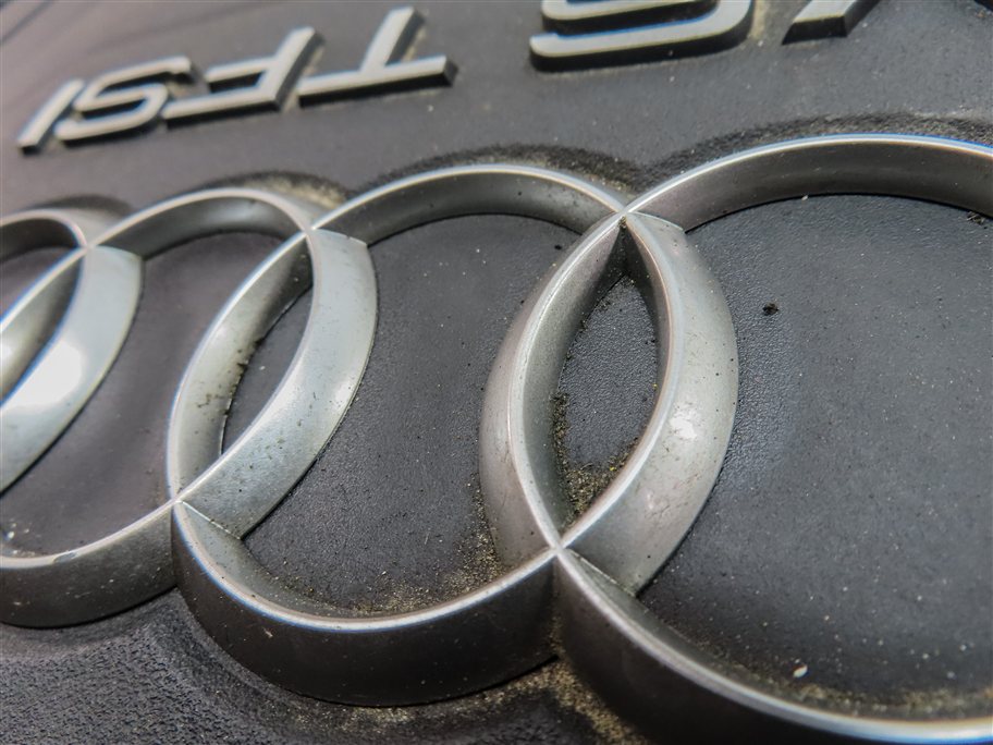 Thumbnail 13: 2017-2019 AUDI Q7 (4M) 3.0L SUPERCHARGED ENGINE COVER TRIM AIR FILTER BOX LID