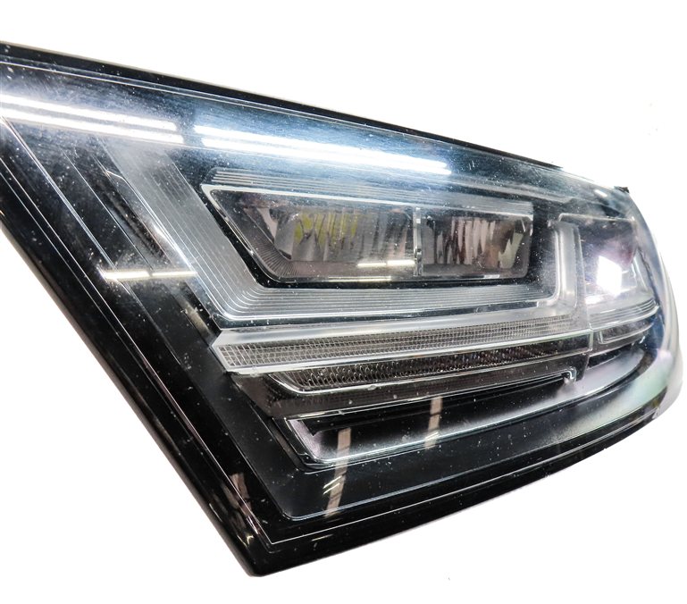 Thumbnail 12: 17-19 AUDI Q7 (4M) LEFT FRONT DRIVER DYNAMIC LED HEADLIGHT LIGHT LAMP (8Q3)
