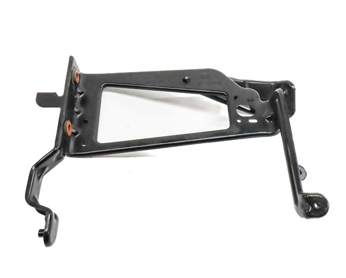 2017 AUDI Q7 (4M) 3.0L SUPER (CREC) RIGHT PASSENGER RADIATOR SUPPORT BRACKET