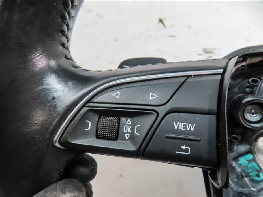 Thumbnail 6: 17-19 AUDI Q7 4M 3 SPOKE SPORT STEERING WHEEL w/SHIFT PADDLES & SWITCHES (Black)