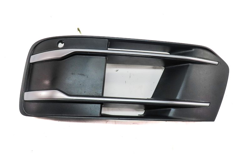 2017 AUDI Q7 (4M) FRONT LEFT DRIVER FOG LIGHT LAMP TRIM GRILLE TRIM (BLACK)