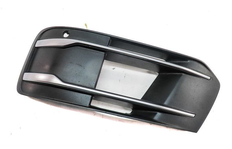 Thumbnail 2: 2017 AUDI Q7 (4M) FRONT LEFT DRIVER FOG LIGHT LAMP TRIM GRILLE TRIM (BLACK)
