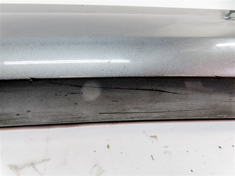 Thumbnail 10: 2017-2019 AUDI Q7 (4M) FRONT LEFT DRIVER LOWER DOOR MOULDING TRIM (Gray)
