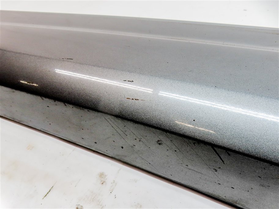 Thumbnail 9: 2017-2019 AUDI Q7 (4M) FRONT LEFT DRIVER LOWER DOOR MOULDING TRIM (Gray)