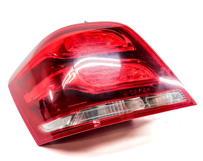 Thumbnail 3: 2013-2015 MERCEDES GLK250 GLK350 (X204) LEFT DRIVER TAILLIGHT BRAKE LIGHT LAMP