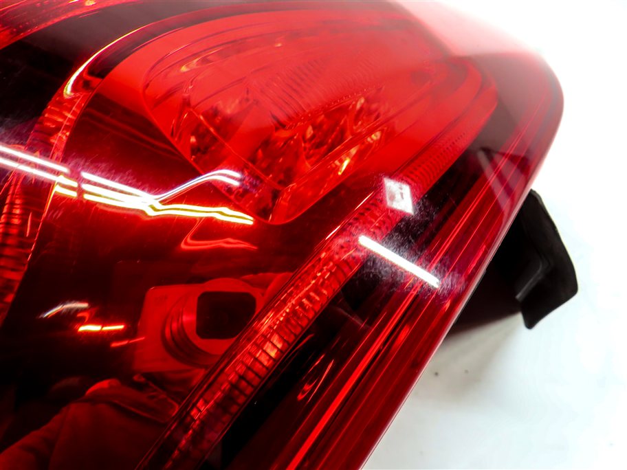 Thumbnail 10: 13-15 MERCEDES GLK250 GLK350 (X204) RIGHT PASSENGER TAILLIGHT BRAKE LIGHT LAMP