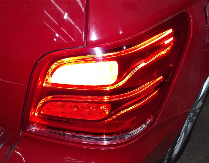 Thumbnail 2: 13-15 MERCEDES GLK250 GLK350 (X204) RIGHT PASSENGER TAILLIGHT BRAKE LIGHT LAMP