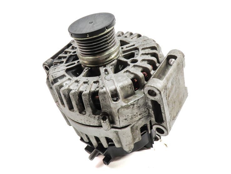Thumbnail 2: 2014-2018 MERCEDES C E GLK SLK CLASS (R172 W204 W207 X204 ) 180 AMP ALTERNATOR
