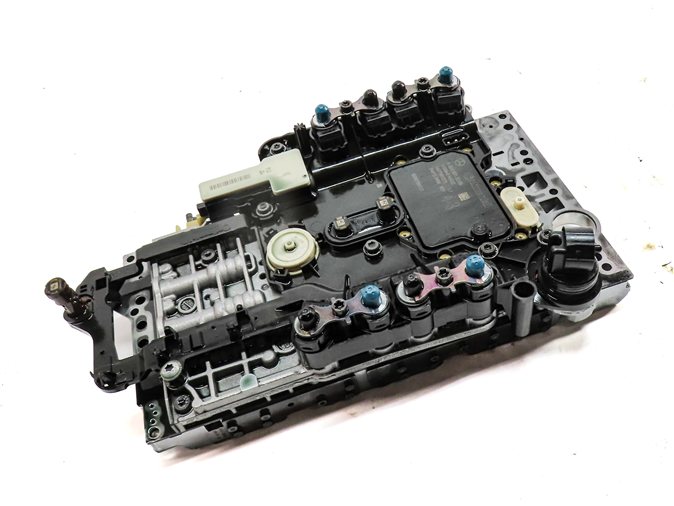 14-15 MERCEDES GLK350 X204 RWD AUTO TRANSMISSION VALVE BODY w/CONDUCTOR PLATE