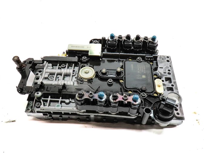 Thumbnail 2: 14-15 MERCEDES GLK350 X204 RWD AUTO TRANSMISSION VALVE BODY w/CONDUCTOR PLATE
