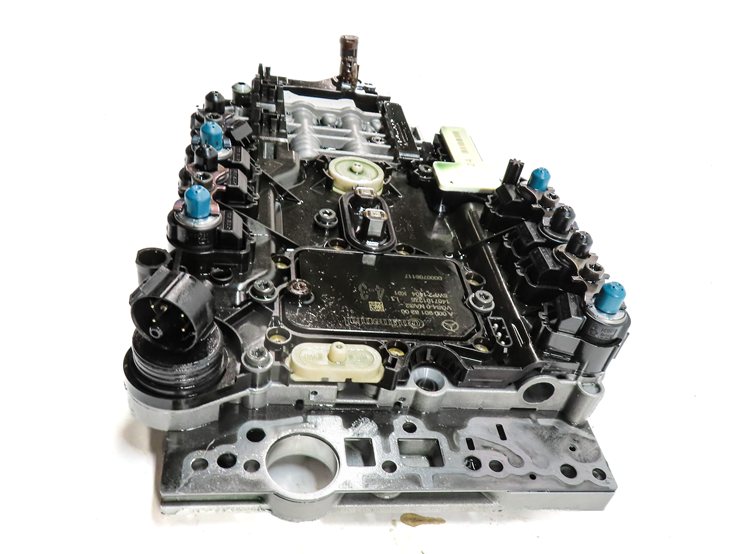 Thumbnail 3: 14-15 MERCEDES GLK350 X204 RWD AUTO TRANSMISSION VALVE BODY w/CONDUCTOR PLATE
