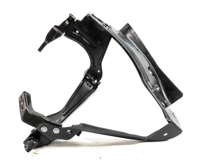 Thumbnail 2: 2014 MERCEDES GLK350 (X204) FRONT LEFT DRIVER HEADLIGHT SUPPORT MOUNT BRACKET
