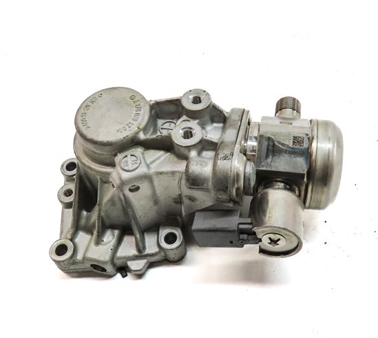 Thumbnail 2: 12-18 MERCEDES C E GLE GLK ML (W204 W207 W212 W166) M276 HIGH PRESSURE FUEL PUMP