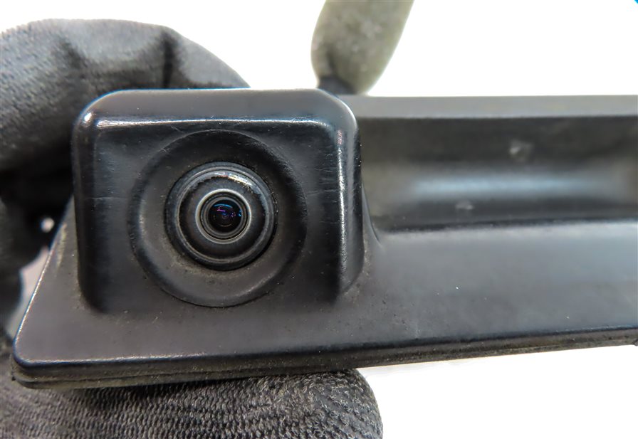 Thumbnail 4: 08-17 AUDI A3 S3 A4 S4 A5 S5 A7 Q5 (B8 8K 8T 8R 8V) REAR TRUNK HANDLE w/ CAMERA