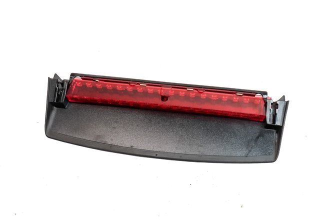 Thumbnail 2: 2014 AUDI S5 COUPE (B8 8T) REAR THIRD 3RD BRAKE STOP LIGHT LAMP