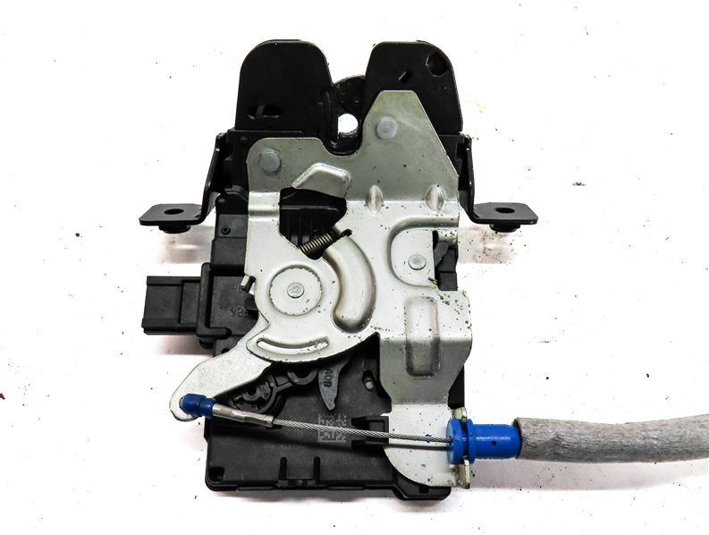 Thumbnail 3: 18 LAND ROVER DISCOVERY (L462) REAR TRUNK LIFTGATE HATCH LID LOCK LATCH ACTUATOR