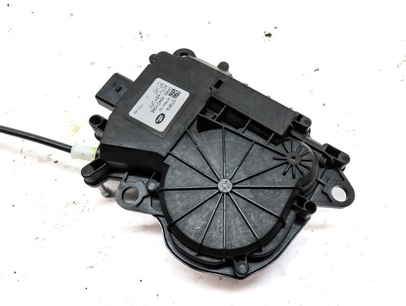 Thumbnail 5: 18 LAND ROVER DISCOVERY (L462) REAR TRUNK LIFTGATE HATCH LID LOCK LATCH ACTUATOR