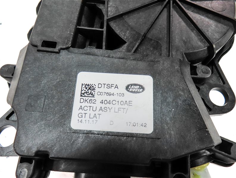Thumbnail 7: 18 LAND ROVER DISCOVERY (L462) REAR TRUNK LIFTGATE HATCH LID LOCK LATCH ACTUATOR