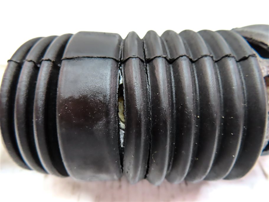 Thumbnail 4: 14-19 RANGE ROVER SPORT DISCOVERY L405 L462 L494 STEERING COLUMN SHAFT U JOINT