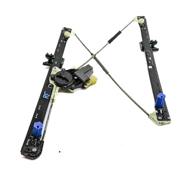 Thumbnail 2: 17-21 ROVER DISCOVERY L462 FRONT RIGHT PASSENGER DOOR WINDOW REGULATOR w/ MOTOR