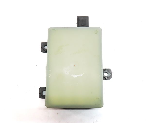 Thumbnail 3: 2018-2019 ROVER DISCOVERY L462 REAR DRIVER ASSIST BLIND SPOT RADAR SENSOR MODULE