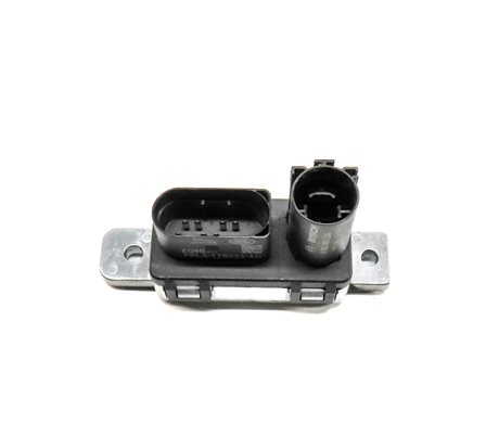 2018 LAND ROVER DISCOVERY (L462) 3.0L DIESEL GLOW PLUG RELAY CONTROL MODULE