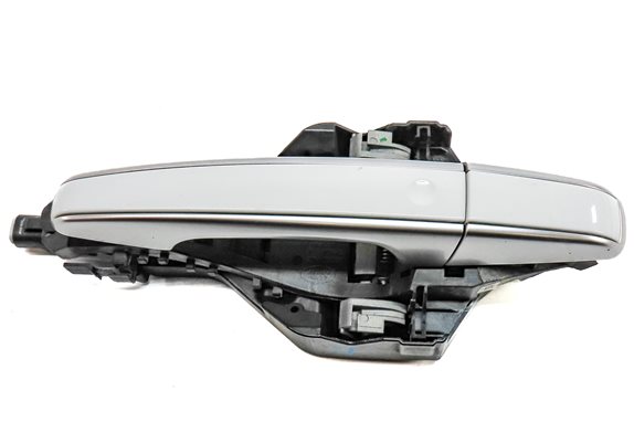 Thumbnail 2: 17-20 RANGE ROVER DISCOVERY L462 FRONT RIGHT PASSENGER DOOR HANDLE (White)