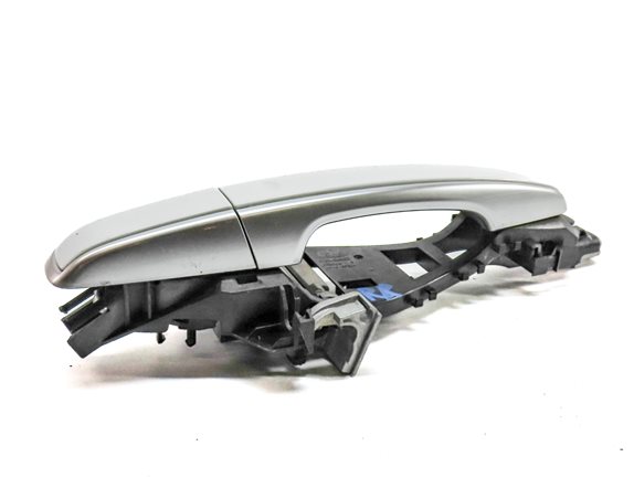 17-20 RANGE ROVER DISCOVERY L462 REAR RIGHT PASSENGER DOOR HANDLE (White)
