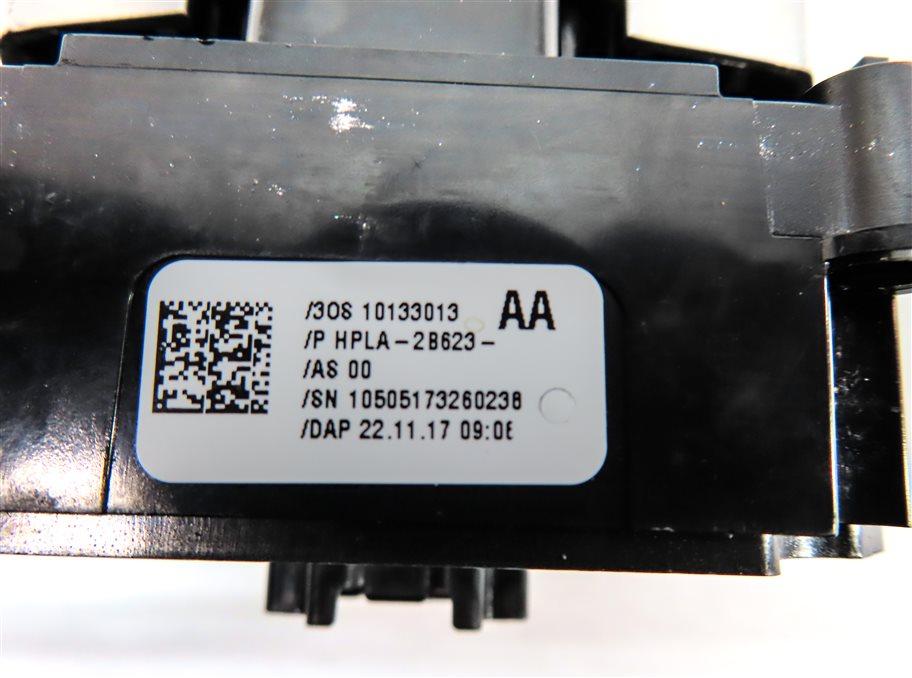 Thumbnail 7: 2018 LAND ROVER DISCOVERY (L462) ELECTRONIC PARK PARKING BRAKE SWITCH BUTTON