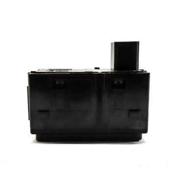 Thumbnail 4: 2018 LAND ROVER DISCOVERY (L462) REAR RIGHT SEAT BACK POSITION SWITCH BUTTON