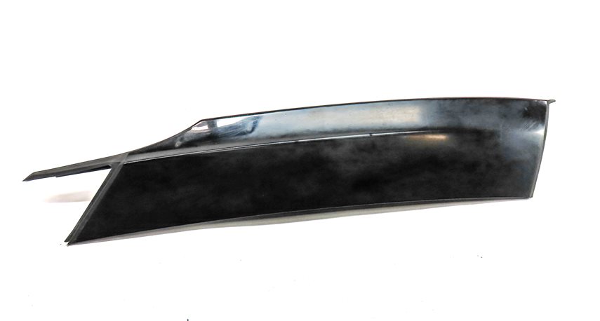 2018 LAND ROVER DISCOVERY (L462) REAR LEFT D PILLAR TRIM MOULDING (BLACK)