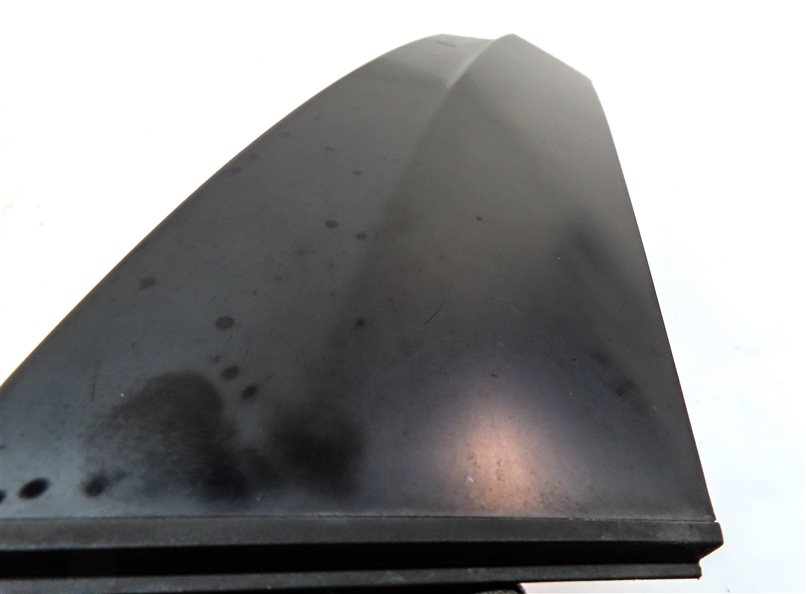 Thumbnail 5: 2018 LAND ROVER DISCOVERY (L462) REAR RIGHT D PILLAR TRIM MOULDING (BLACK)