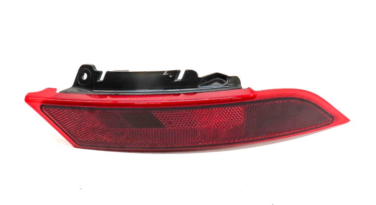 Thumbnail 5: 17-20 LAND ROVER DISCOVERY L462 REAR RIGHT PASSENGER LOWER BUMPER TAILLIGHT LAMP