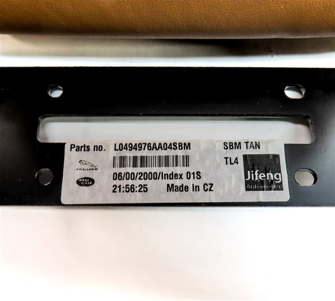 Thumbnail 7: 17-20 LAND ROVER DISCOVERY L462 2ND ROW CENTER CONSOLE ARM REST CUPHOLDER (Tan)